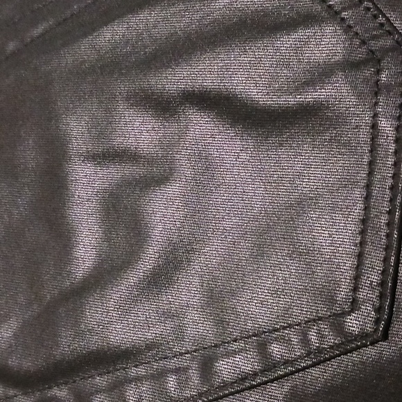 A&F 90s Slim Straight Curve Love Coated Pants - Picture 10 of 10